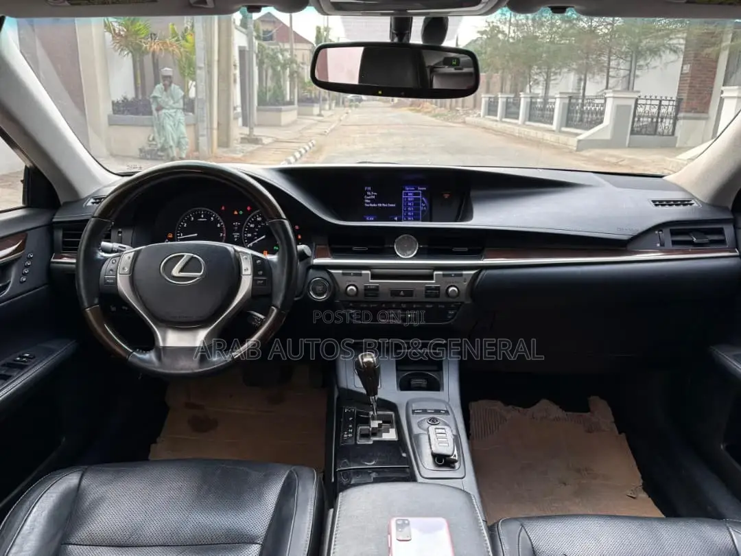 Lexus ES 2014 Gray