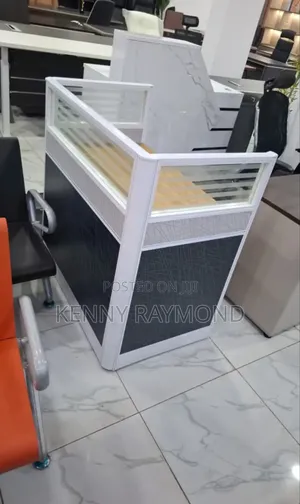 Single Reception Table