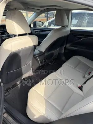 Lexus ES 2014 Gray