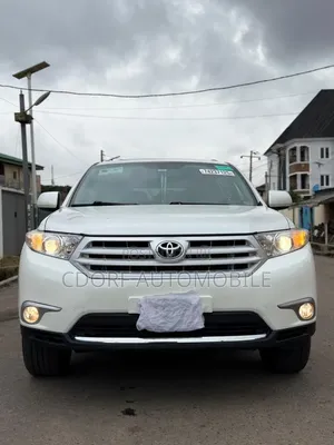 Toyota Highlander SE 3.5L 4WD 2013 White