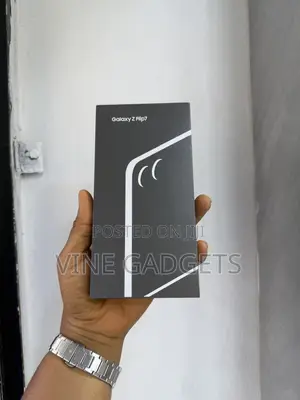 New Samsung Galaxy Z Flip7 256 GB Black