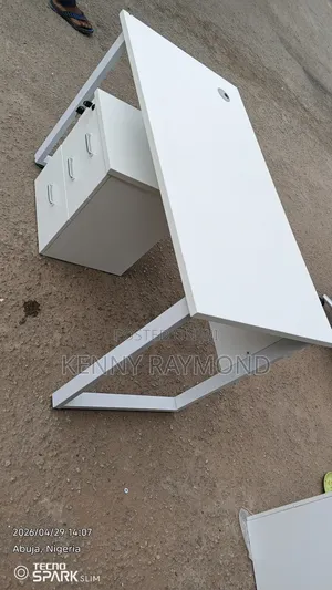 Semi Executive Working Table