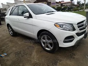 Mercedes-Benz GLE-Class GLE 350 4MATIC 2019 White