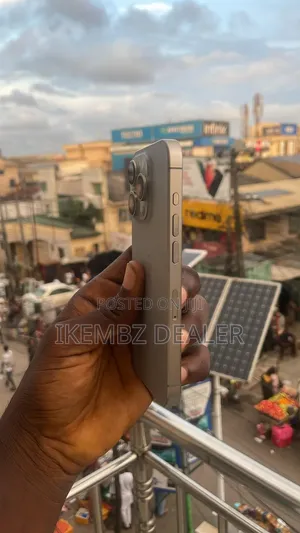 Apple iPhone 15 Pro 256 GB