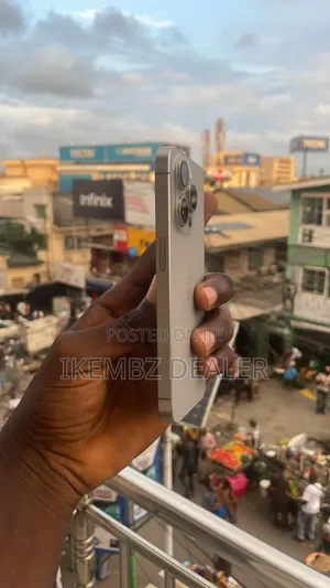 Apple iPhone 15 Pro 256 GB