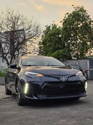Toyota Corolla 2018 Black