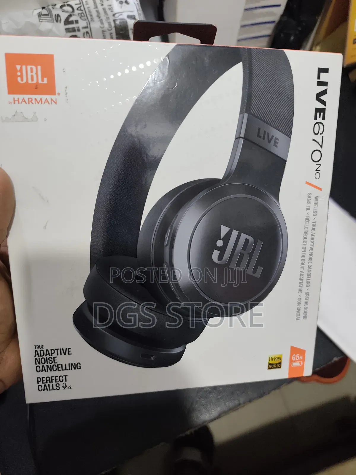 JBL Live 670nc Bluetooth Headphones