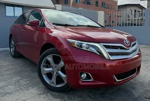 Toyota Venza Limited AWD V6 2013 Red