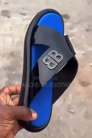 Flexible High Quality Hand