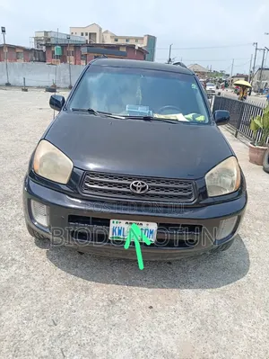 Toyota RAV4 1.8 2004 Black