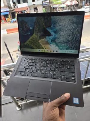 Laptop Dell Latitude 5300 2-in-1 8GB Intel Core i5 SSD 256GB