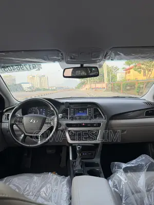 Hyundai Sonata Limited 4dr Sedan (2.4L 4cyl 6A) 2015 White