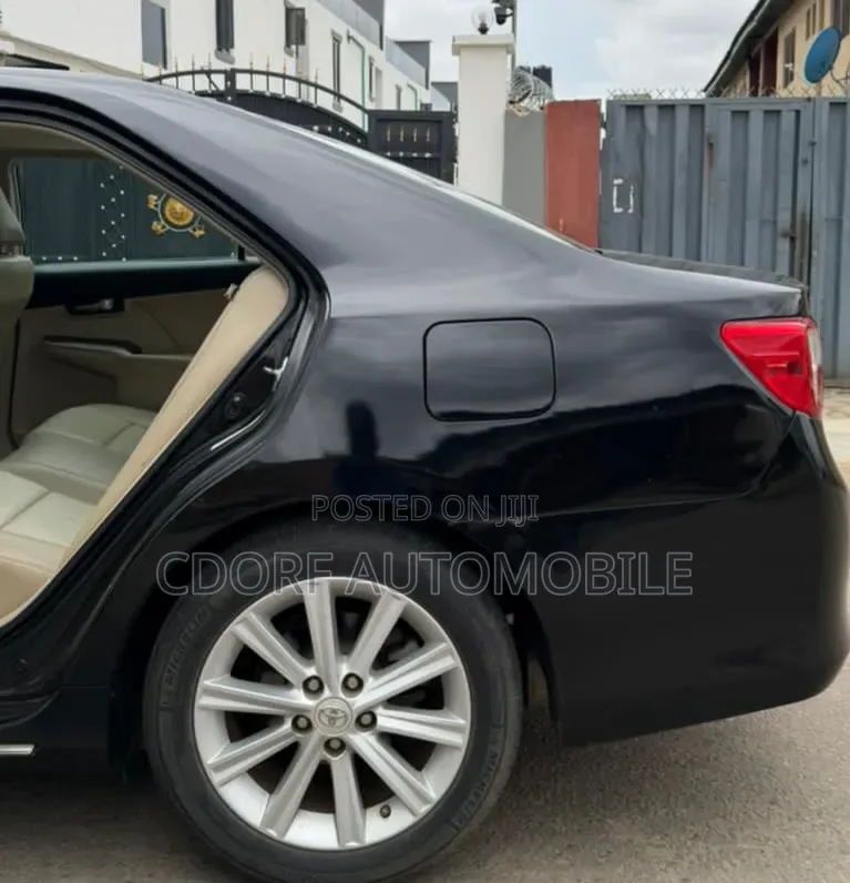 Toyota Camry 2013 Black