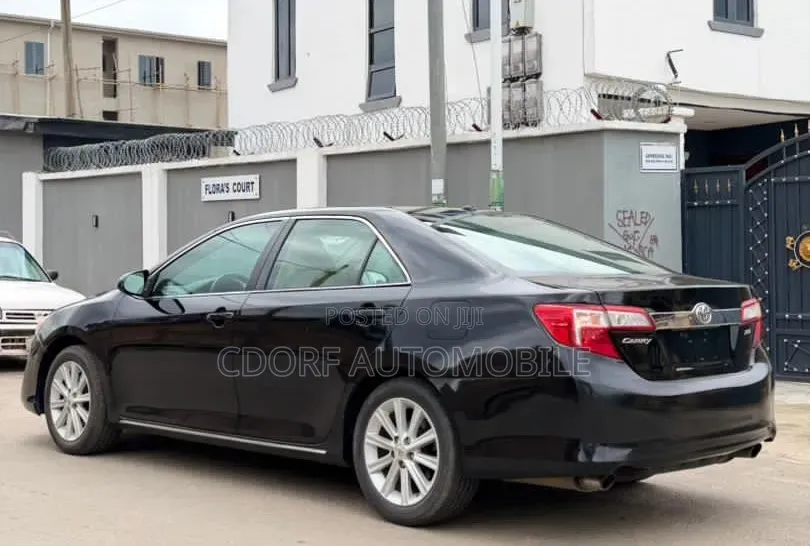 Toyota Camry 2013 Black