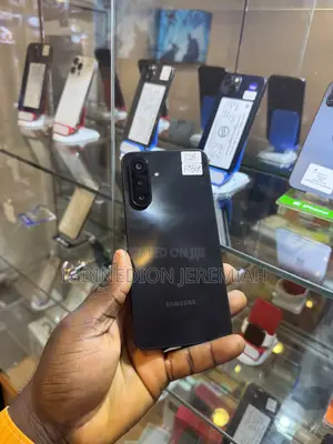 Samsung Galaxy A17 128 GB Black