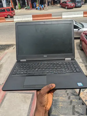 Laptop Dell Latitude 3510 8GB Intel Core i5 SSD 256GB