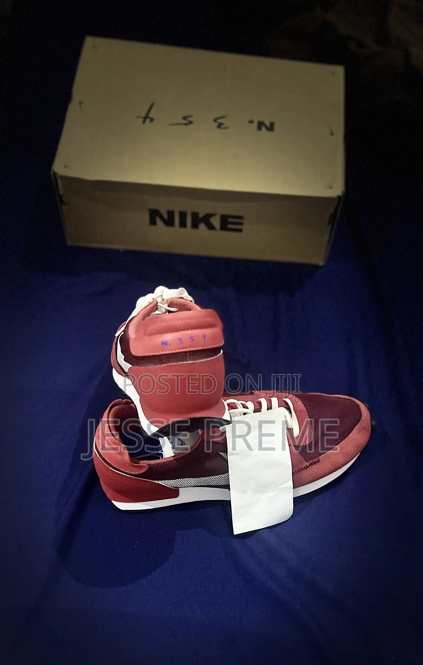 Nike N.354