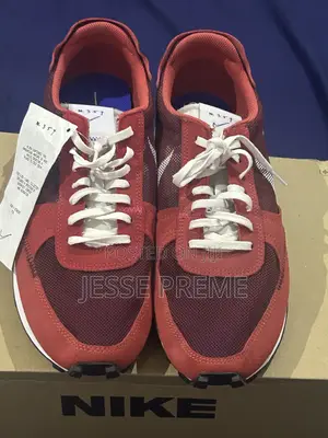 Nike N.354