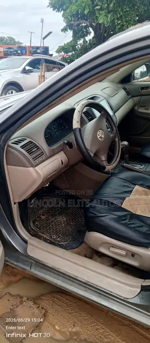 Toyota Camry LE 2026 Gray