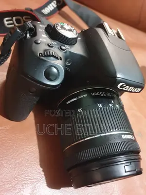Canon Eos T7i