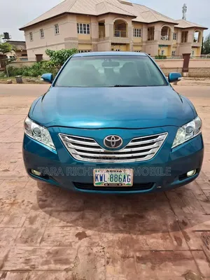 Toyota Camry 2009 Green
