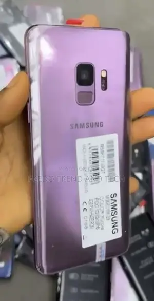 New Samsung Galaxy S9 64 GB Purple