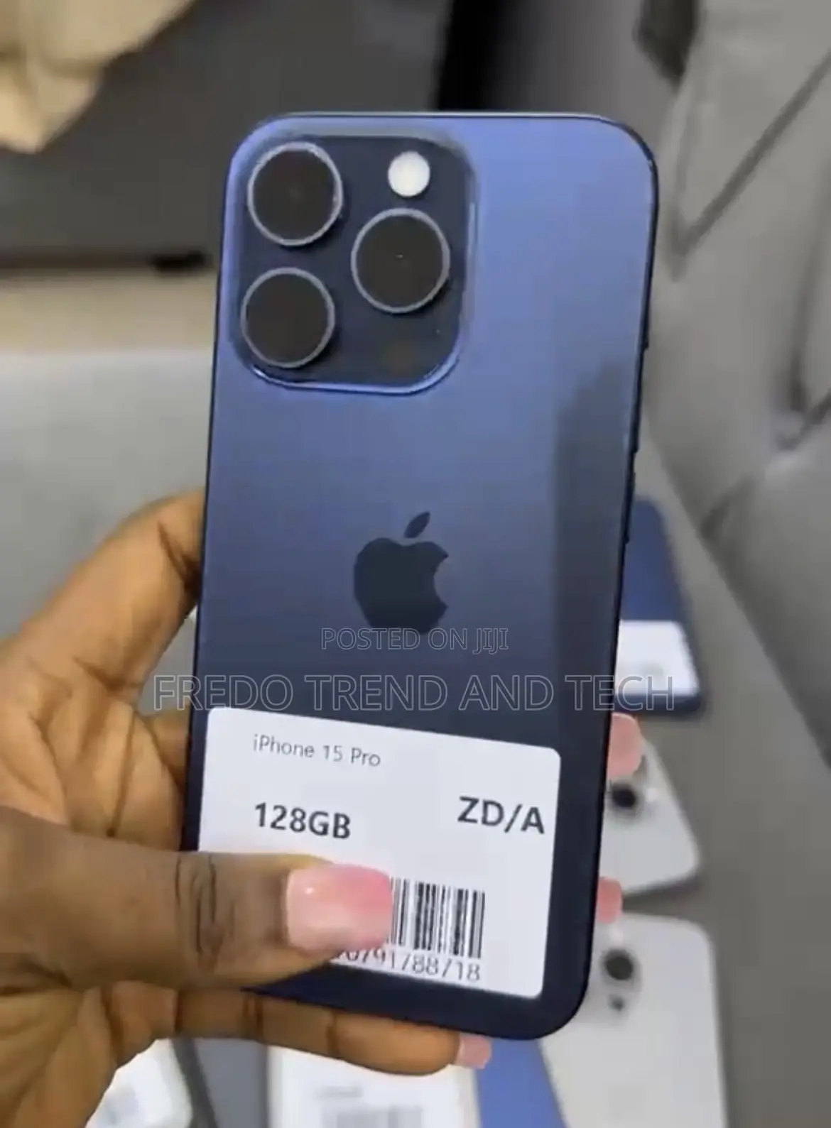 New Apple iPhone 15 Pro 128 GB Blue