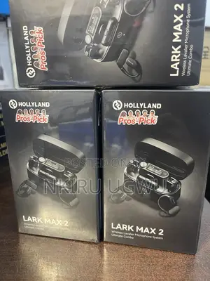 Hollyland Lark Max 2 Ultimate Combo 2-Person Wireless Microphone