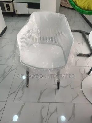 Restaurant Waiting Chair