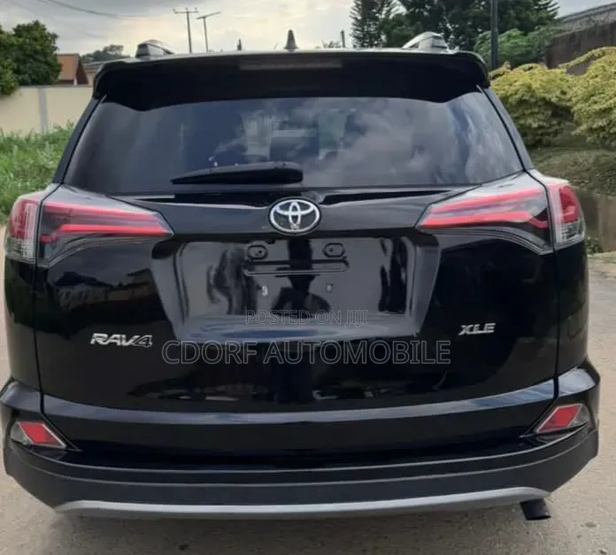 Toyota RAV4 2018 Black