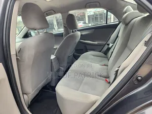 Toyota Corolla 2013 Gray