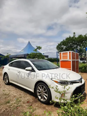 Toyota Avalon 2015 White