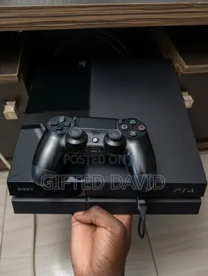 Ps4 Console