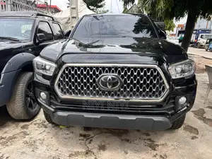 Toyota Tacoma TRD Off Road 2018 Black