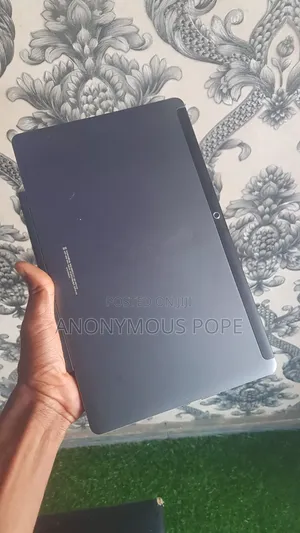Laptop 2GB Intel Atom SSD 32GB