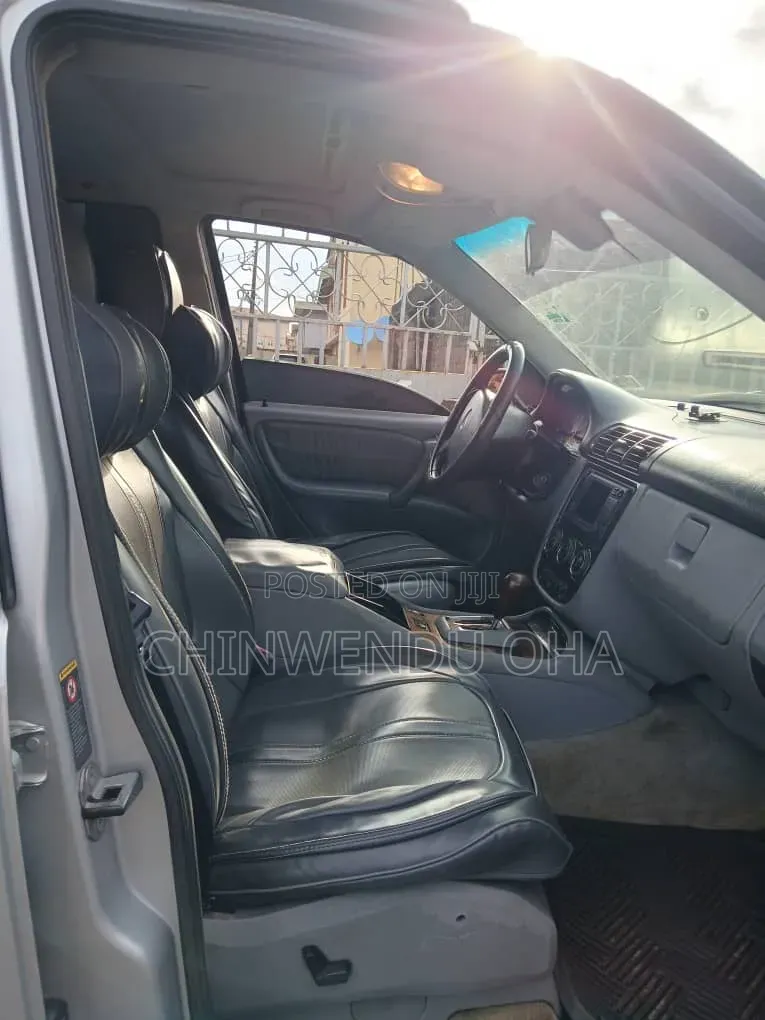Mercedes-Benz M Class 2004 Silver