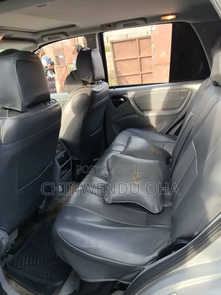 Mercedes-Benz M Class 2004 Silver
