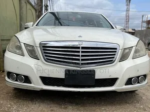 Mercedes-Benz E350 2011 White