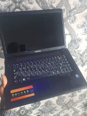 Laptop Samsung 4GB Intel HDD 250GB