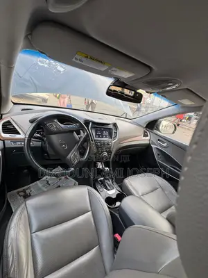 Hyundai Santa Fe 2017