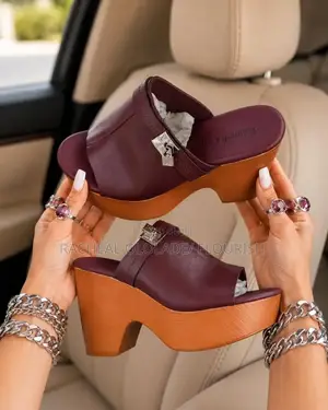 Classy Female Heel Slippers