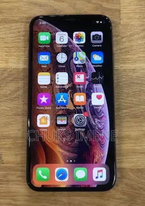 New Apple iPhone XS Max 64 GB Gold