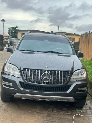 Mercedes-Benz M Class 2012 Black