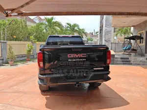 GMC Sierra 2024 Black