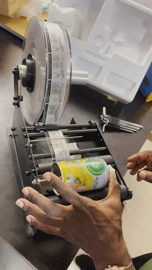 Manual Bottle Labeling Machine