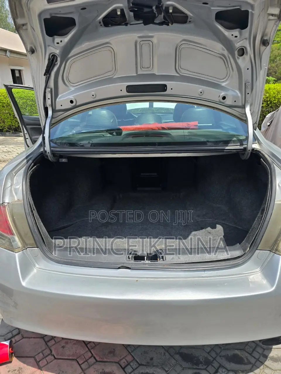Honda Accord 2012 Silver
