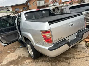 Honda Ridgeline 2010 Silver