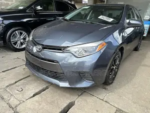 Toyota Corolla LE Premium 4dr Sedan (1.8L 4cyl CVT) 2015 Gray