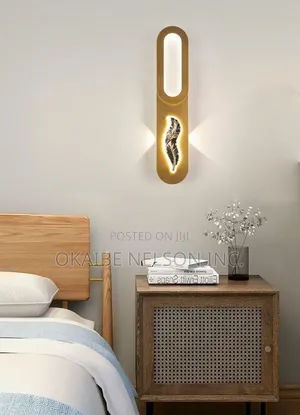 Modern Stylish Wall Light