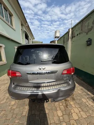 Infiniti QX56 2012 Gray